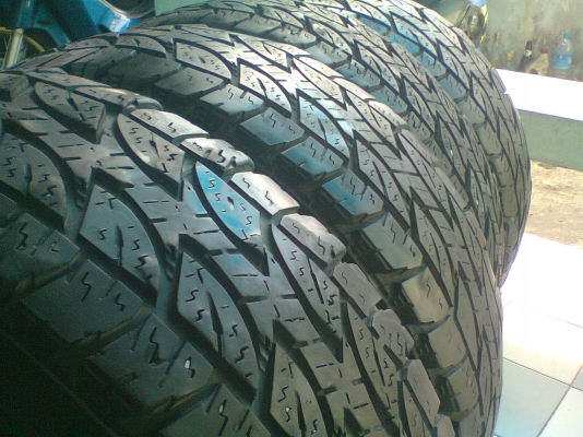 ขายแม็ก VIGO เดิมพร้อมยาง 4 วง