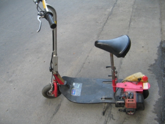 ขาย สกุตเตอร์ติดเครื่อง ยี่ห้อ SPED เครื่อง Mitsubishi นำเข้าญี่ปุ่น ราคา 9,500