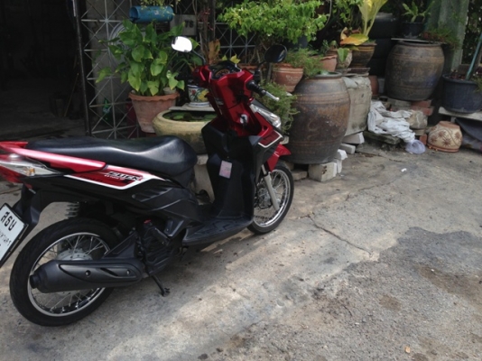 ขาย Honda Click i ปี53 รถแม่บ้าน ถูกมากๆ ขาย Honda Click i ปี53 รถแม่บ้าน ถูกมากๆ