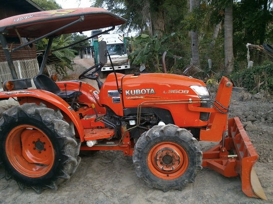 ขาย คูโบต้า 3608 สภาพดี สวยสีเดิมๆ เครื่องแน่น เกียนิ่ม ครับ