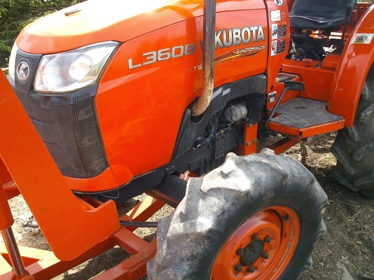 ขาย คูโบต้า 3608 สภาพดี สวยสีเดิมๆ เครื่องแน่น เกียนิ่ม ครับ