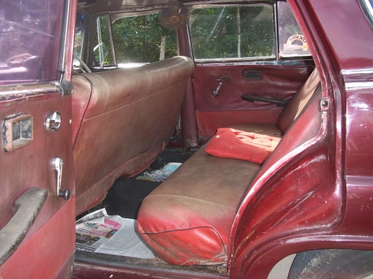 ขายรถยนต์เบนซ์ W110 190D 1960 เครืองนิสสันSD23 ดีเซล