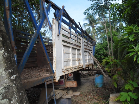 ขายกระบะดัมพ์ 10 ล้อ สภาพดีพร้อมใช้งาน ครบชุด