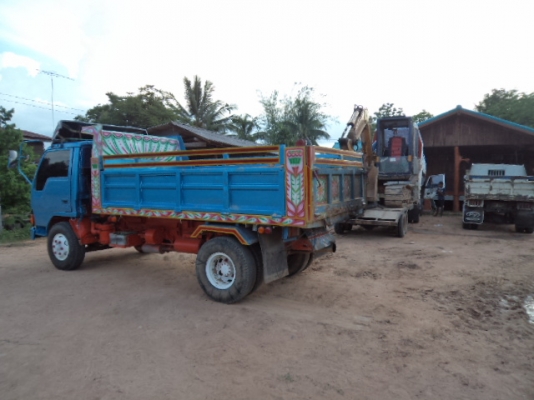 ขายรถ6ล้อมิตซูดั้ม เครื่องอีซูซุ115แรงม้า ช่วงล่างFหน้าFหลัง สภาพสวยพร้อมใช้งานคับ