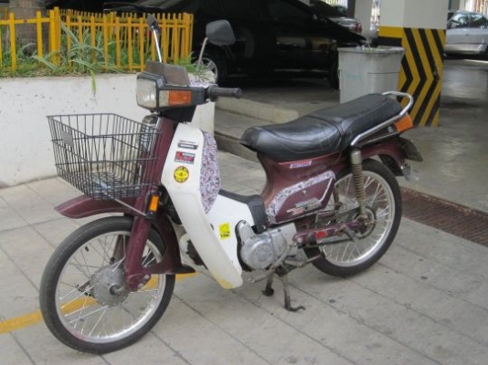 Honda c900 &lsquo;Custom&rsquo; สตาร์ทมือพร้อมใช้วิ่งโคตรดี ล้อเงิน เครื่องแจ่ม เล่ม+ชุดโอนครบครับ กทม.