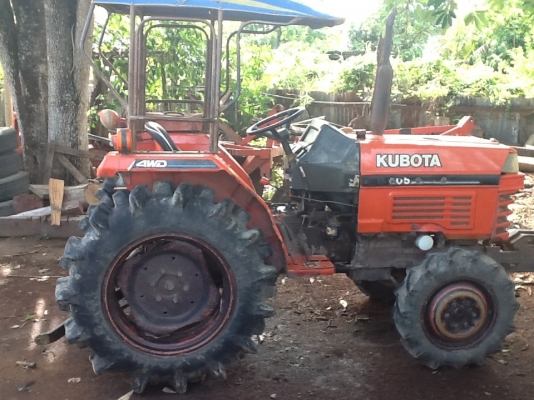 คูโบต้า L2605 4 WD 2 เพลา เครื่องดี เกียร์ดี ขายตามสภาพถูกๆ