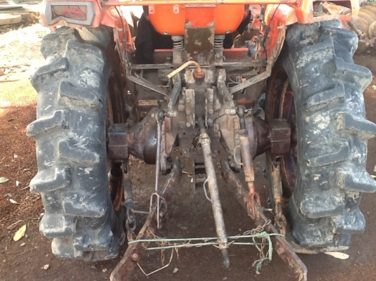 คูโบต้า L2605 4 WD 2 เพลา เครื่องดี เกียร์ดี ขายตามสภาพถูกๆ