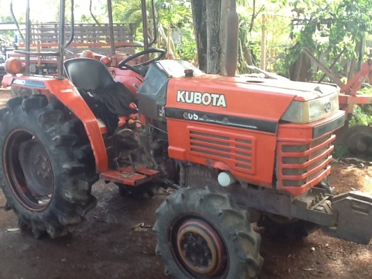 คูโบต้า L2605 4 WD 2 เพลา เครื่องดี เกียร์ดี ขายตามสภาพถูกๆ