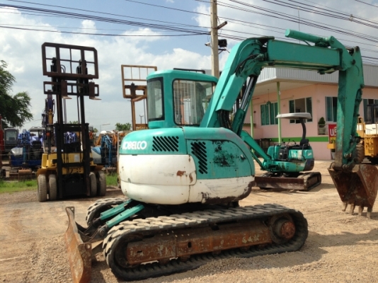 ขายรถแบคโฮ KOBELCO SK75UR-2 มีVDOครับ นำเข้าจากญี่ปุ่น สนใจติดต่อ 081-2990958 ขายรถแบคโฮ KOBELCO SK75UR-2 มีVDOครับ นำเข้าจากญี่ปุ่น สนใจติดต่อ 081-2990958