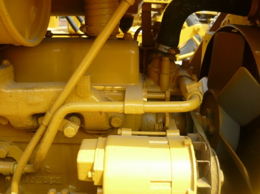 โปรโมชั่นจัดเต็ม  !!! รถดันดิน KOMATSU รถเก่านอกทำสีใหม่ นำเข้าจากญี่ปุ่น สภาพเนี๊ยบ พร้อมลุยงาน ราคาสบายกระเป๋า