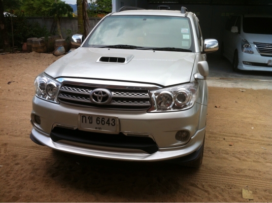 ขาย Fortuner 06  3.0 V ชุดแต่ง TRD พร้อมเครื่องเสียงชุดใหญ่