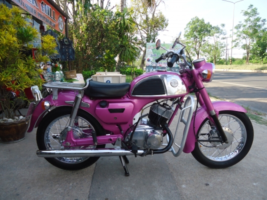 หนุ่ม ปราจีน : ขาย K125m2 สตาร์ทมือสวยๆ มีทะเบียนครับ