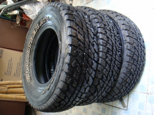 ขายยาง DUNLOP AT1 ใหม่ๆ 30R15 3วง
