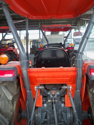 ขายรถแทรกเตอร์ KUBOTA MAX L3608