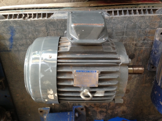 ขายมอเตอร์Teco 7.5 HP. 1400 RPM. วิ่งนิ่ม สภาพสวยพร้อมใช้งาน