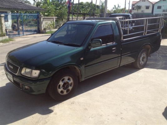 Dragon ปี2001 สีเขียว ไม่มีพาวเวอร์ หัวเดียวเครื่อง 2500 เทอโบ พร้อมใช้งาน รถสภาพดีคับ วิทยุ แอร์ แม็ก แมกลายเนอร์ คอกสแตนเลส เบาะทำเสดแร้ว พร้อมใช้จิงๆคับ