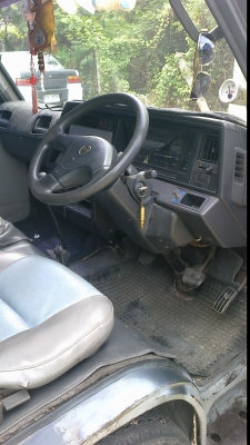 ขาย-นิสสันเออแวน ตู้ปี93