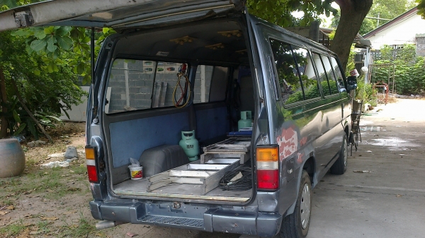 ขาย-นิสสันเออแวน ตู้ปี93