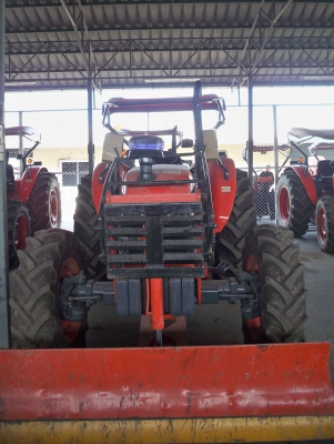 ขายรถแทรกเตอร์ KUBOTA MAX M9540