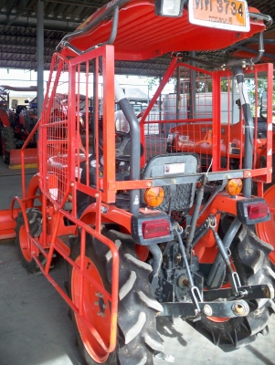 ขายรถแทรกเตอร์ KUBOTA B2420