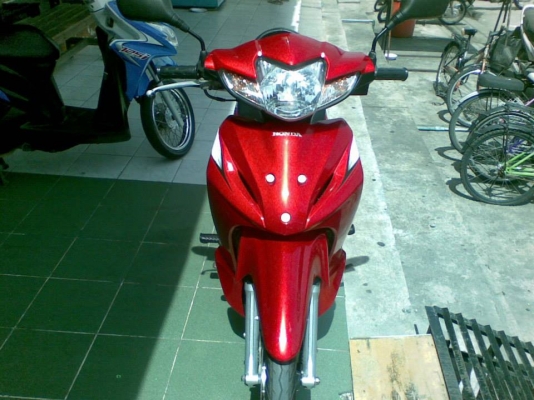 New Wave 110 i รุ่นใหม่ล่าสุด ปี 2554 รถสวย ขายราคาถูก New Wave 110 i รุ่นใหม่ล่าสุด ปี 2554 รถสวย ขายราคาถูก