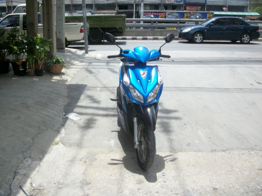 CLICK -I  รถหัวฉีด  สีสวยๆ  ราคาถูก