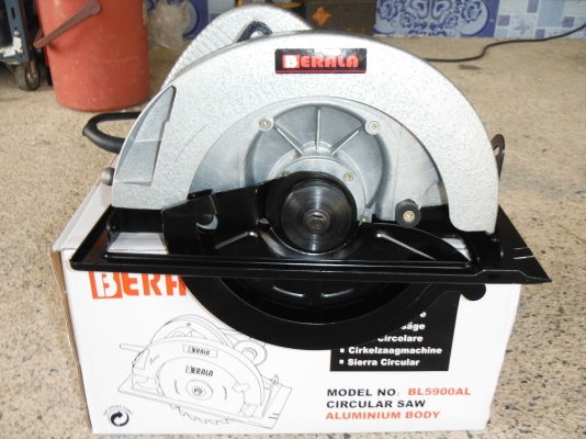 เครื่องตัดหรือ วงเดือน 9 นิ้ว