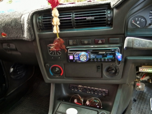 ขายbmw ติดแก็ส LPG พร้อมใช้งานครับ ราคาต่อลองได้ครับ