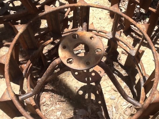 ล้อเหล็กประกบข้าง คูโบต้า KRT 140 สภาพดี เดิมๆ 4500 บาท