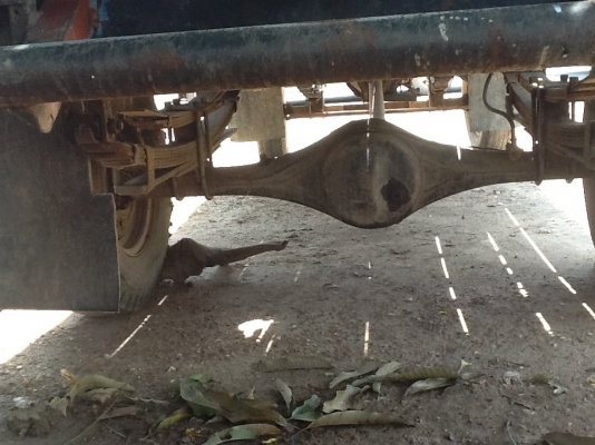 ขายรถอีแต๋น เดิมๆ  ไม่มีเครื่องยนต์ ยกเครื่องมาใส่ขับใช้งานได้เลยครับ