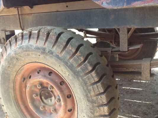 ขายรถอีแต๋น เดิมๆ  ไม่มีเครื่องยนต์ ยกเครื่องมาใส่ขับใช้งานได้เลยครับ