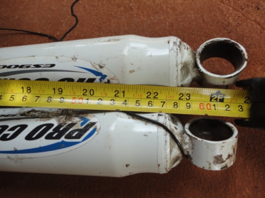 ขายโช๊คหน้า โปรคอม+โปรเฟนเดอร์ คู่ละ3000