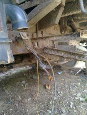 รถบรรทุก 6 ล้อดั๊มพ์ ยี่ห้อ TOYOTA