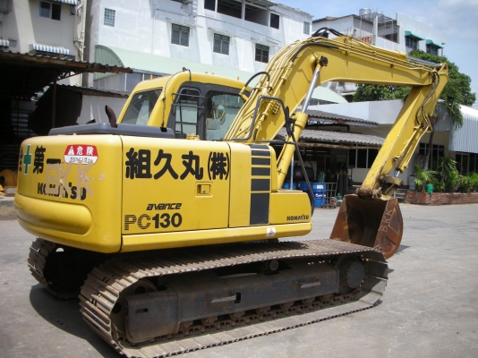 รถขุดโคมัตสุPC130-6