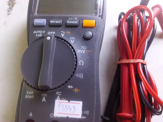 มัลติมิเตอร์ แบบดิจิตอล FLUKE รุ่น 117มีระบบการทำงานให้เลือกเยอะมาก