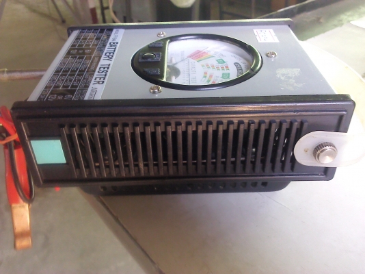เครื่องวัดทดสอบแบตเตอรี่บอกถึงคุณภาพแบตเตอรี่นั้นๆได้วัดได้ 6-12 V.