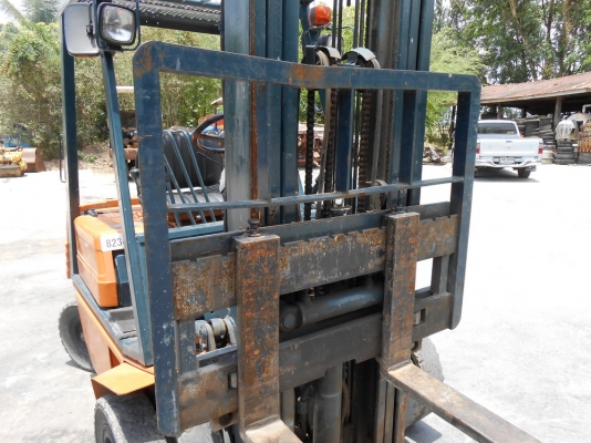 รถยก KOMUTSU ขนาด 1 ตัน เสาสูง 4.5 เมตร เก่านอก