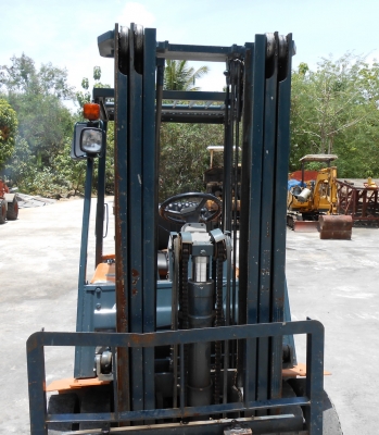 รถยก KOMUTSU ขนาด 1 ตัน เสาสูง 4.5 เมตร เก่านอก