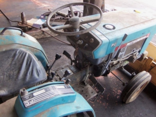 ขายรถไถ MITSUBISHI D1550 พร้อมหาง ใช้งานมา 348 ชัวโมงเพึ่งมาจากญีปุ่น ครับ