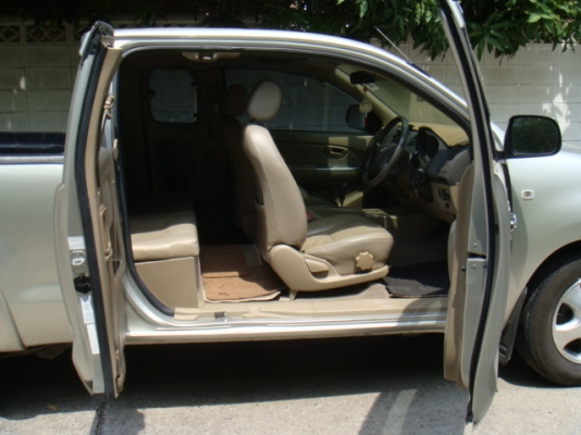 ขายถูก Vigo SmartCab 2.7 Vvti ออโต้ ติด LPG หัวฉีด ตัวTop