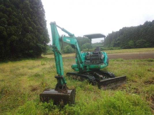 รถขุดเล็ก KOMATSU PC30-7 ปี1994 สภาพดี ใช้งานได้เลย รถนอกนำเข้าจากญี่ปุ่น ไม่เคยใช้ในไทย ติดต่อ มานะ 085-9049669