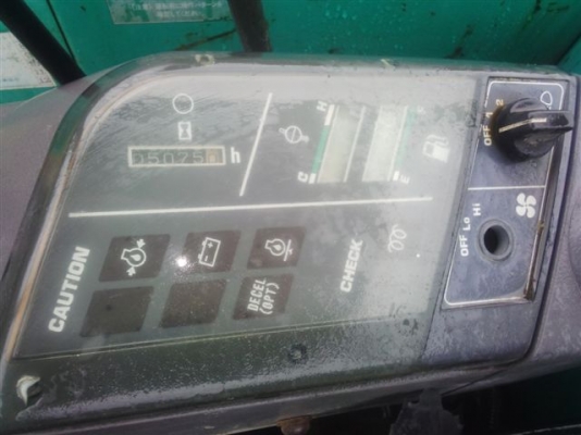 รถขุดเล็ก KOMATSU PC30-7 ปี1994 สภาพดี ใช้งานได้เลย รถนอกนำเข้าจากญี่ปุ่น ไม่เคยใช้ในไทย ติดต่อ มานะ 085-9049669