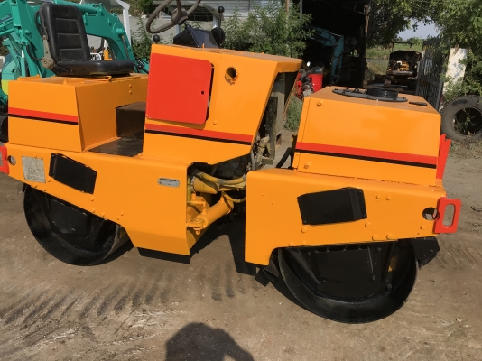 รถบดdynapac cc10สภาพดีเก่าญี่ปุ่น มีใบอินวอยไม่เคยใช้ในไทย รถบดdynapac cc10สภาพดีเก่าญี่ปุ่น มีใบอินวอยไม่เคยใช้ในไทย