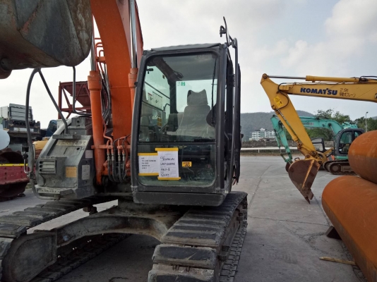 ขายรถขุดHITACHI ZX135-3US japan5000กว่าชั่วโมง