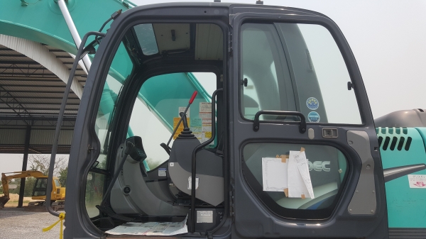 ขายรถขุดKOBEICO SK200-8YN12japanใช้งาน5035ชั่วโมง