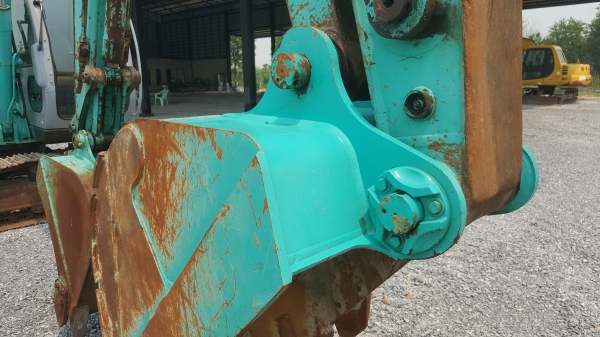 ขายรถขุดKOBEICO SK200-8YN12japanใช้งาน5035ชั่วโมง