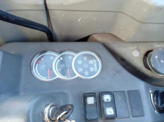 ขายCATERPILLAR 304CCR. เก่านอกแท้  สภาพสวย เปิดได้รอบคัน...ลองระบบกันได้ทุกวัน..โทร 089-3818694 จ๊อย