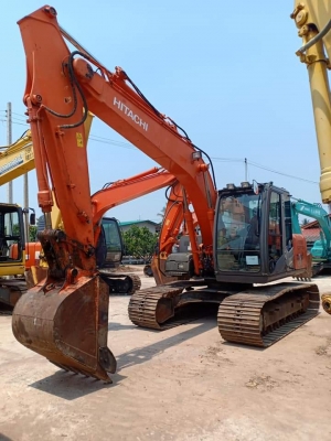 ขายHITACHI ZX120-3 เก่านอกแท้ สภาพสวย แทรคนใหญ่ มีลายแย๊ก ใช้งานมาน้อยโทร 089-3818694 จ๊อย