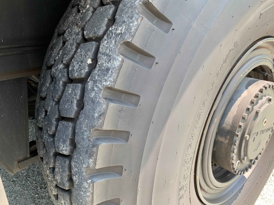 TR500M-3 YR2001 รถมาถึงไทยแล้ว สภาพสวยไร้ที่ติ ราคาไม่แพงครับ TR500M-3 YR2001 รถมาถึงไทยแล้ว สภาพสวยไร้ที่ติ ราคาไม่แพงครับ