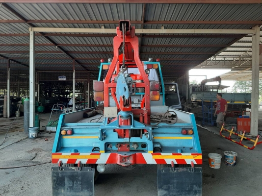 อุปกรณ์ยกรถ พร้อมถาดและวิ้นครบชุด ติดต่อ 089-5367218. 081-4252943